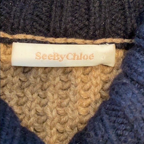 Sweater - Picture 2 of 4